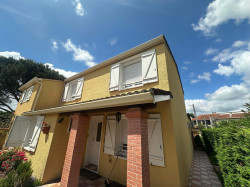 Bande de rives sur-mesure pour protéger des intempéries  